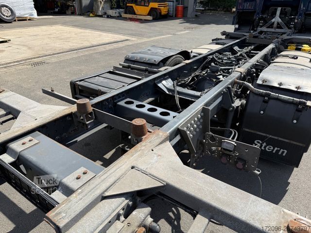 Kamyon şasisi DAF XF430/Jumbo,Mega/Intarder/Standklima-Heizung/BDF