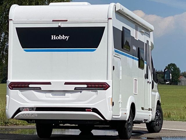 Half-integraal camper HOBBY OnTour C 700 GQ MJ25/MARKISE/RFK/SAFETY-PAKET
