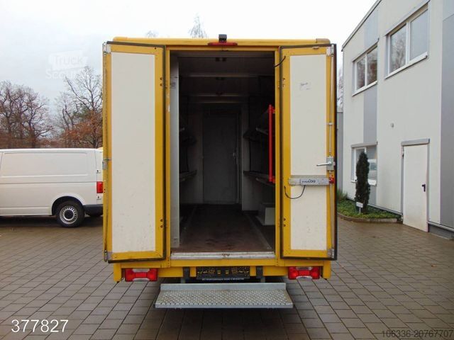 Vrachtwagen met bakwagen IVECO Daily 35 S 11 A / P Maxi Postkoffer REGALSYSTEM