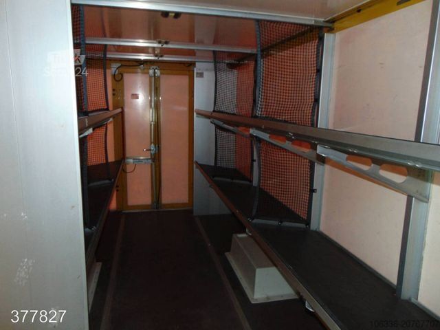 Vrachtwagen met bakwagen IVECO Daily 35 S 11 A / P Maxi Postkoffer REGALSYSTEM