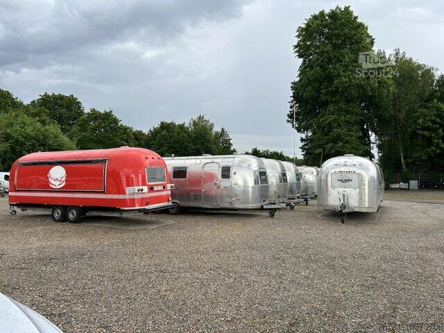 Försäljningssläp Airstream Land Yacht Sovereign Catering + Foodtrailer