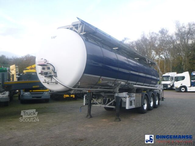 Réservoir L.A.G. Food tank inox 32 m3 / 3 comp + pump, steaming ...