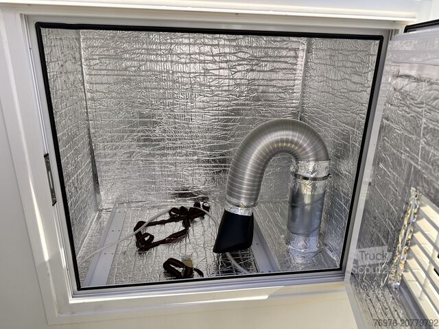 Magasin Mobile Mercedes-Benz Foodtruck, Imbisswagen, Food Truck mit neuer Küche und Ausstattung