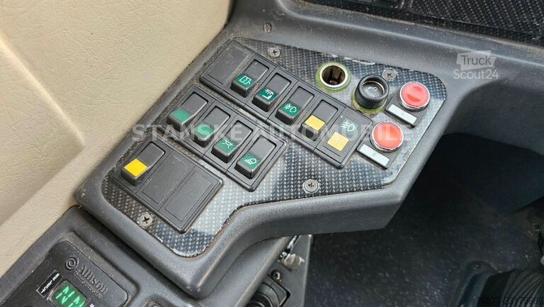 Şehirlerarası otobüs TEMSA Tourmalin B124 60 Sitze AUTOMATIK STHZ RETARDER