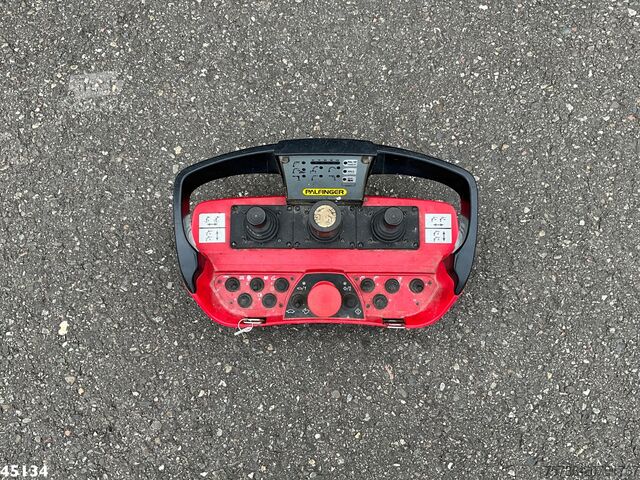 Standard-SZM Iveco Stralis AD410T44 8x4 Palfinger 44 Tonmeter laad...