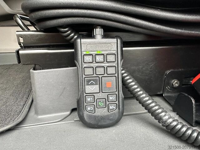 Standard-SZM Scania R580 V8 6x2 Boogie / Retarder/ Full Air / 2 Tank