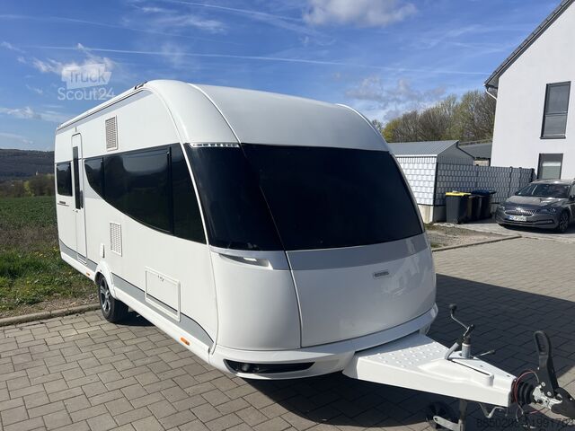 караван Hobby PREMIUM 495 UL