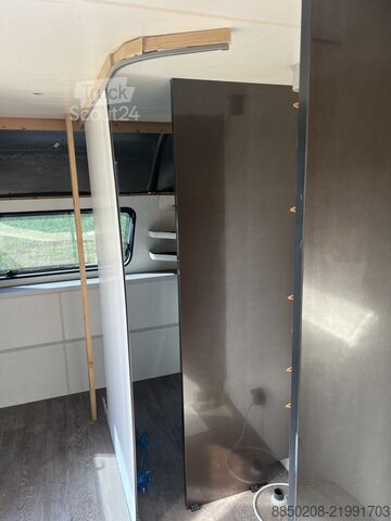 караван Hobby PREMIUM 495 UL