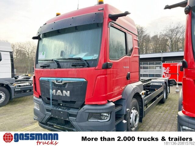 Châssis de camion MAN TGS 26.480 6x2-4 BL CH, Lenk-/Lift, OptiView, LED,