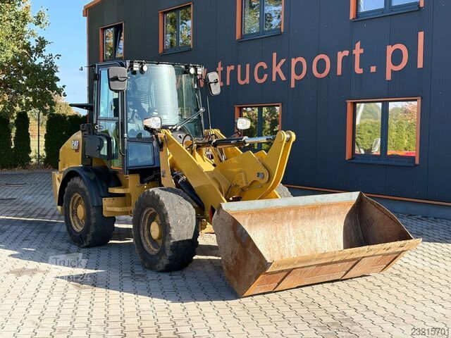 Caterpillar 908M ŁADOWARKA KOŁOWA Caterpillar 908M ŁADOWARKA KOŁOWA