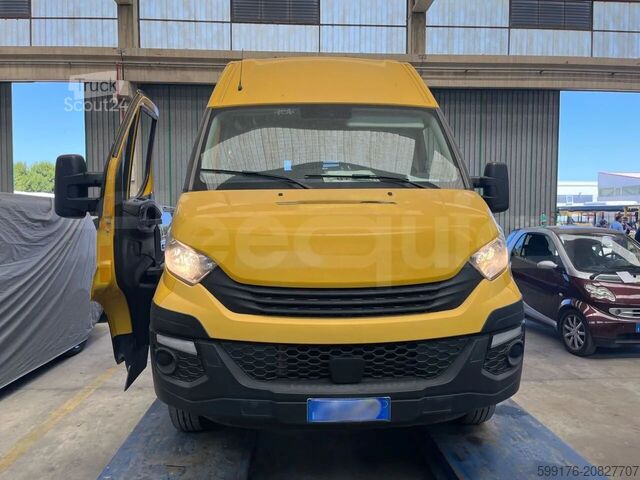 Autobus linee interurbane IVECO Daily 50C14N