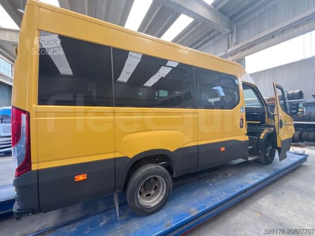 Autobus linee interurbane IVECO Daily 50C14N