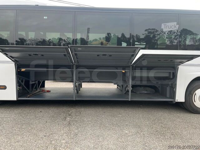 Touring car Neoplan JETLINER