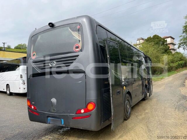 Túraautó King Long XMQ6800