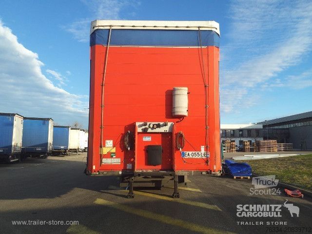 Nyitott ponyvás félpótkocsi Schmitz Cargobull Semitrailer Curtainsider Standard