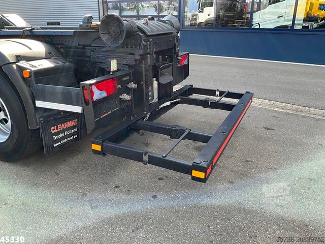 Hook arm system MAN TGS 26.360 6x4 Hiab 12 Tonmeter laadkraan