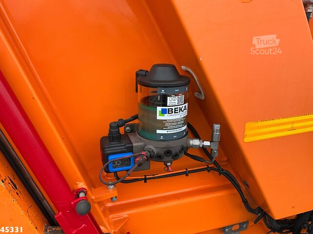 Veículo de recolha de resíduos Fuso Canter 9C18 Euro 6 Zoeller 7m³ Just 108.440 Km!