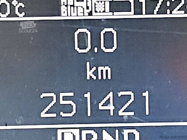 Chassis with cab MERCEDES-BENZ SPRINTER 516 L2 Chassis Automaat