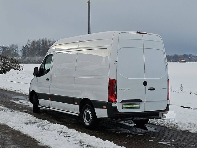 Augsta jumta universālis MERCEDES-BENZ SPRINTER 311 L2H2 Mbux RWD Euro6!