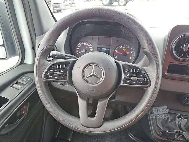 Augsta jumta universālis MERCEDES-BENZ SPRINTER 311 L2H2 Mbux RWD Euro6!