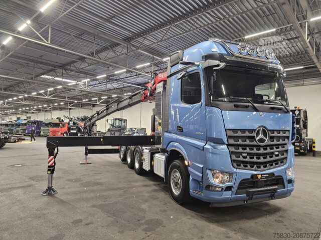 Vrachtwagen met kraan Mercedes-Benz 3353 8x4 / FASSI 71  T/M + JIB / CRANE / KRAN