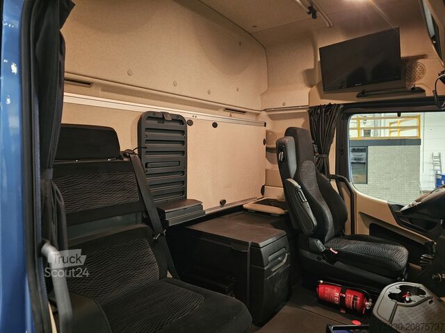 Estándar-SZM Mercedes-Benz 3353 8x6 / FASSI 71  T/M + JIB / CRANE / KRAN