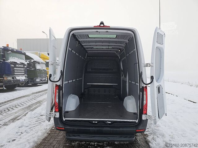 Augsta jumta universālis MERCEDES-BENZ SPRINTER 315 L2H2 LED Standkachel