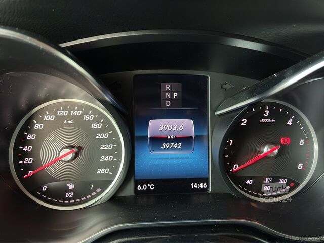 Minibus Mercedes-Benz V300 AVANTGARDE EDITION AMG LED KAMERA BURMESTER