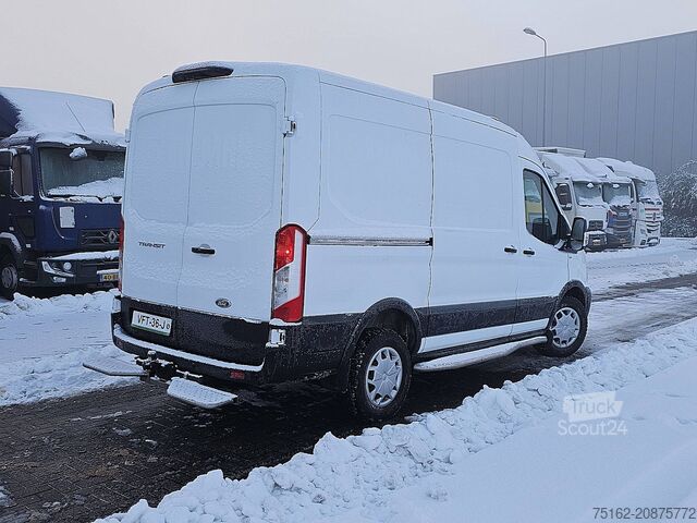 Augsta jumta universālis FORD TRANSIT 2.0 L3H2 Navi Trekhaak