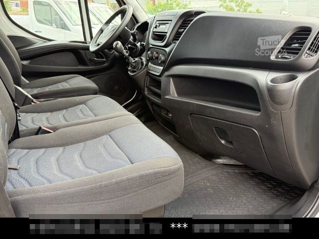 Transporter mit Koffer IVECO Daily 35s14 Möbel Maxi 4,38 l / 2,37 hoch 22 m³