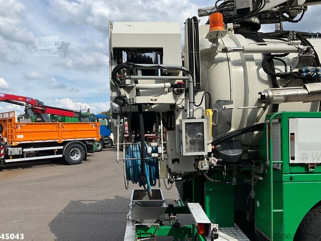 Vehículo de succión Volvo FM 340 6x4 7m³ Combi kolkenzuiger Just 159.037 km!