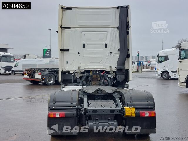 Standard-SZM Mercedes Actros 1845 4X2 GigaSpace Retarder MirrorCam Na...