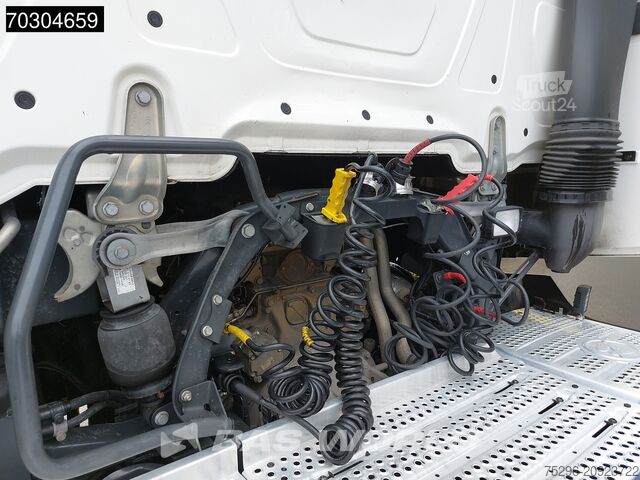 Standard-SZM Mercedes Actros 1845 4X2 GigaSpace Retarder MirrorCam Na...