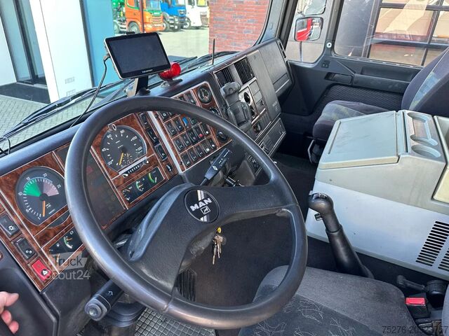 Kranbil MAN 29.464 6x6 Tractor unit Palfinger PK 44002+Fly ...