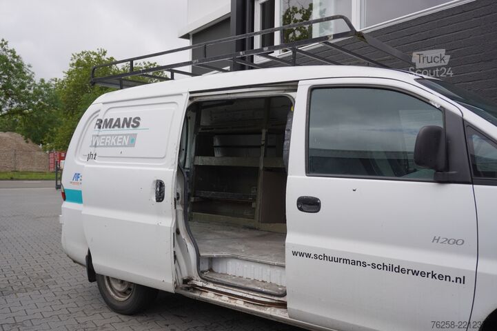 Umpikorja-auto Hyundai H 200 2.5 TCI 100PK L2 - Imperiaal - Trekhaak -...