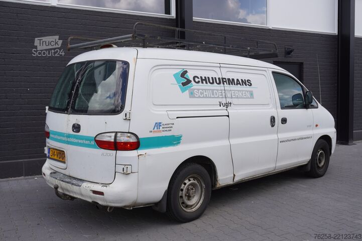 Umpikorja-auto Hyundai H 200 2.5 TCI 100PK L2 - Imperiaal - Trekhaak -...