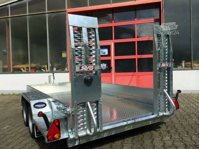 Remolque de plataforma baja SARIS Magnum Explorer 3500 - 3.500kg Baggertransporter