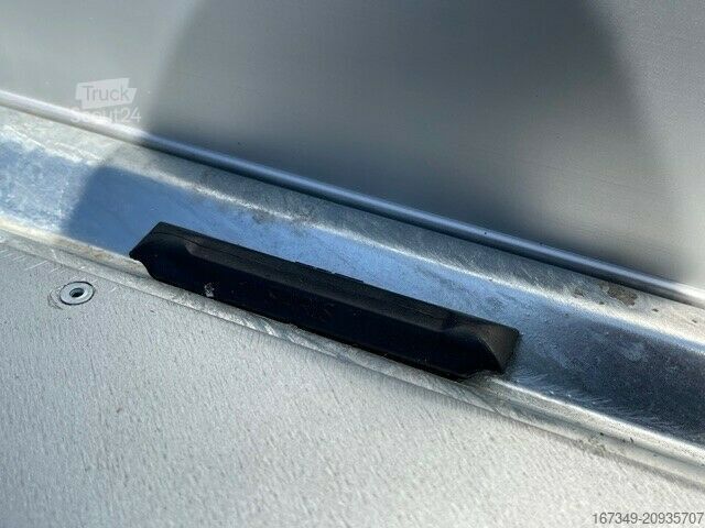 Remolque volquete trilateral SARIS K3 306 184 3500 - elektrisch mit Rampenschächten