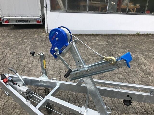 Przyczepa do łodzi TPV TRAILERS BA 3500kg - Seilwinde & verstärkter Rahmen!