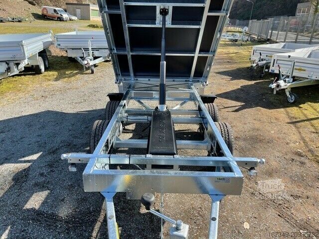 Remolque volquete trilateral SARIS K3 306 170 2700 E elektrisch mit Rampenschächten