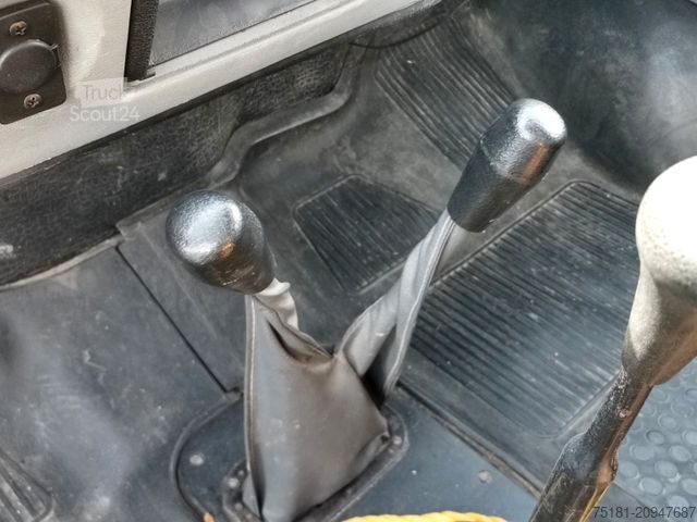 Sklápěcí dodávka GAZ ELLE 2.6TD/85kw 4X4 KIPPER/6 SITZE/ AHK