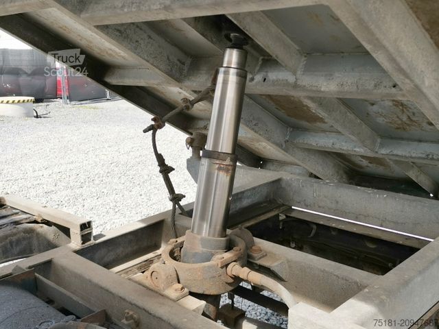 Sklápěcí dodávka GAZ ELLE 2.6TD/85kw 4X4 KIPPER/6 SITZE/ AHK