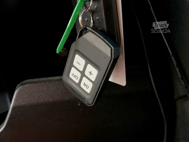 Vans ar augstu jumtu FIAT Ducato 180/2.3 AT/ L4H2/ 6 SITZE/ KLIMA/ NAVI