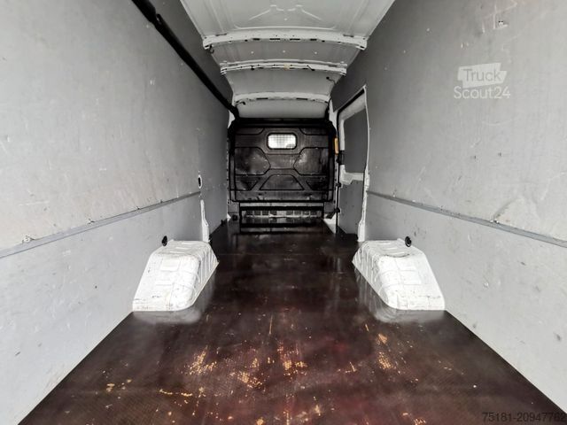 Vans ar augstu jumtu FORD Transit 2.0TDCI/96KW JUMBO/ ZWILLING/ 1.BES.