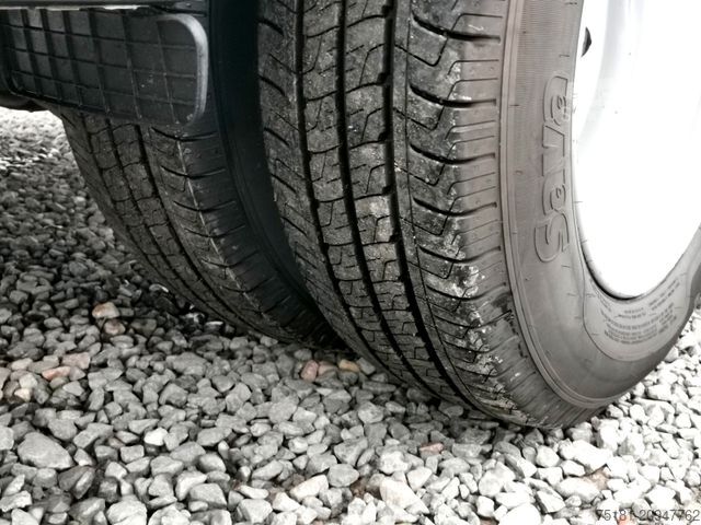 Vans ar augstu jumtu FORD Transit 2.0TDCI/96KW JUMBO/ ZWILLING/ 1.BES.