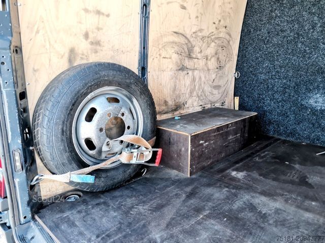 Magas tetős furgon IVECO Daily 50C18 L3H3/ SCHLAFE/ KLIMA/ AHK/ BIS 3,5T