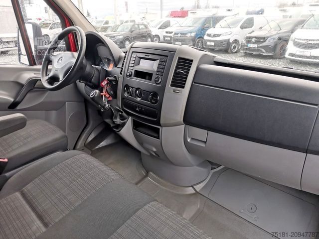 Dubă cu caroserie tip cutie MERCEDES-BENZ Sprinter 513CDI KOFFER 8PAL/ LBW/ BIS 3,5T