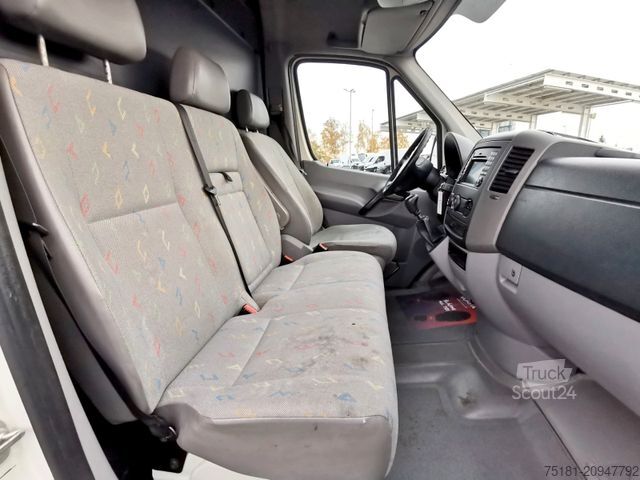 Furgon z wysokim dachem VOLKSWAGEN Crafter 2.5TDI/80KW MAXI/ KLIMA/ NAVI