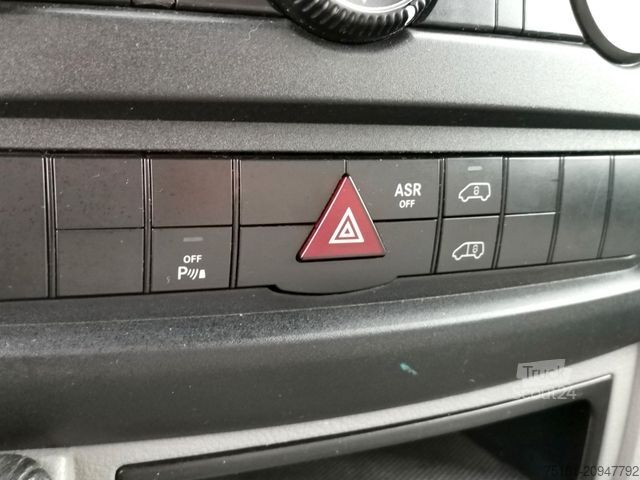 Furgon z wysokim dachem VOLKSWAGEN Crafter 2.5TDI/80KW MAXI/ KLIMA/ NAVI