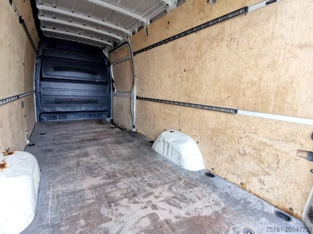 Furgon z wysokim dachem VOLKSWAGEN Crafter 2.5TDI/80KW MAXI/ KLIMA/ NAVI